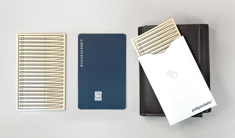 pickpockets ® 100 count – First interdental toothpicks designed to fit and travel with us in our wallet for an easy access to a dental pick – includes a RFID blocking protective card sleeve - Image 5